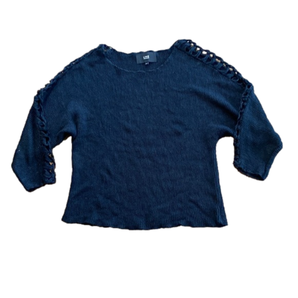 Line sweater